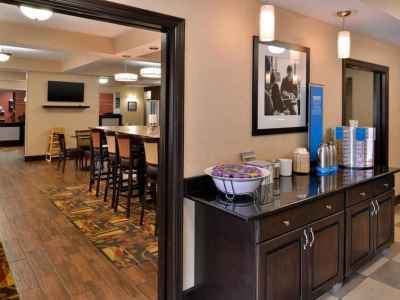 Wingate By Wyndham Hotel 3*